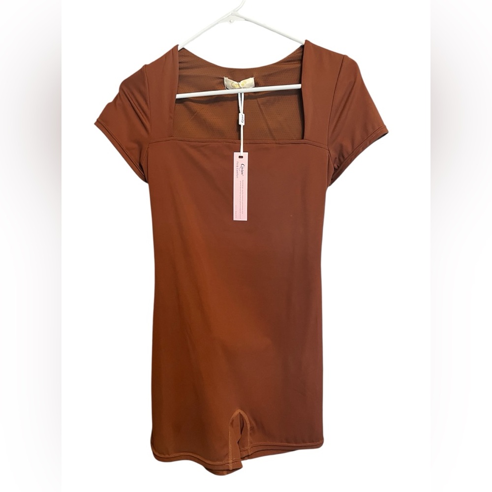 Qinsen NWT bodysuit